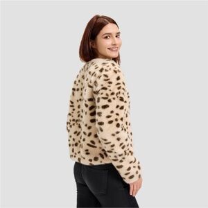 BRAND NEW a new day Women’s Faux Fur Jacket - Snow Leopard Spots - Small